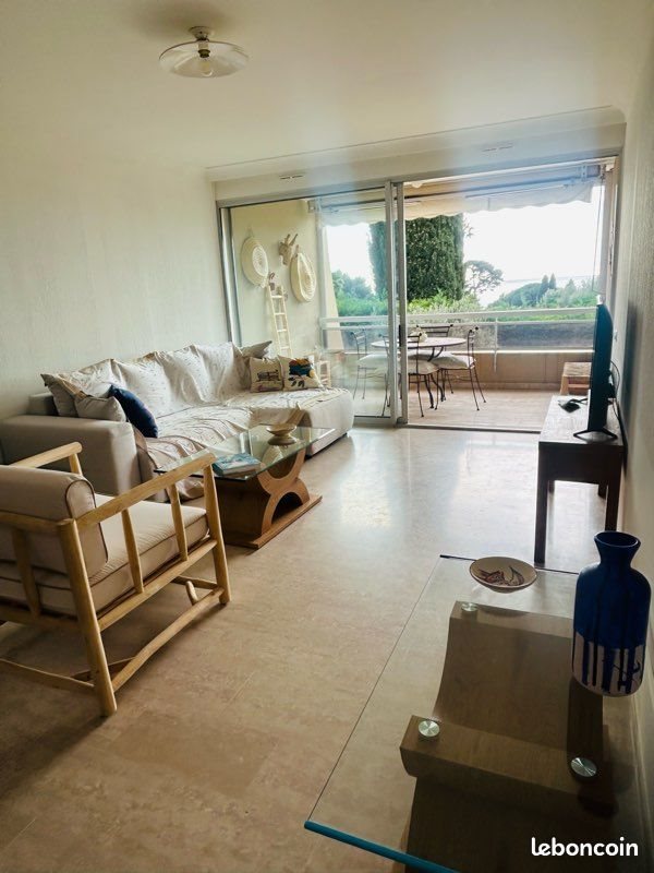 Appartement à louer, 47m², Cassis