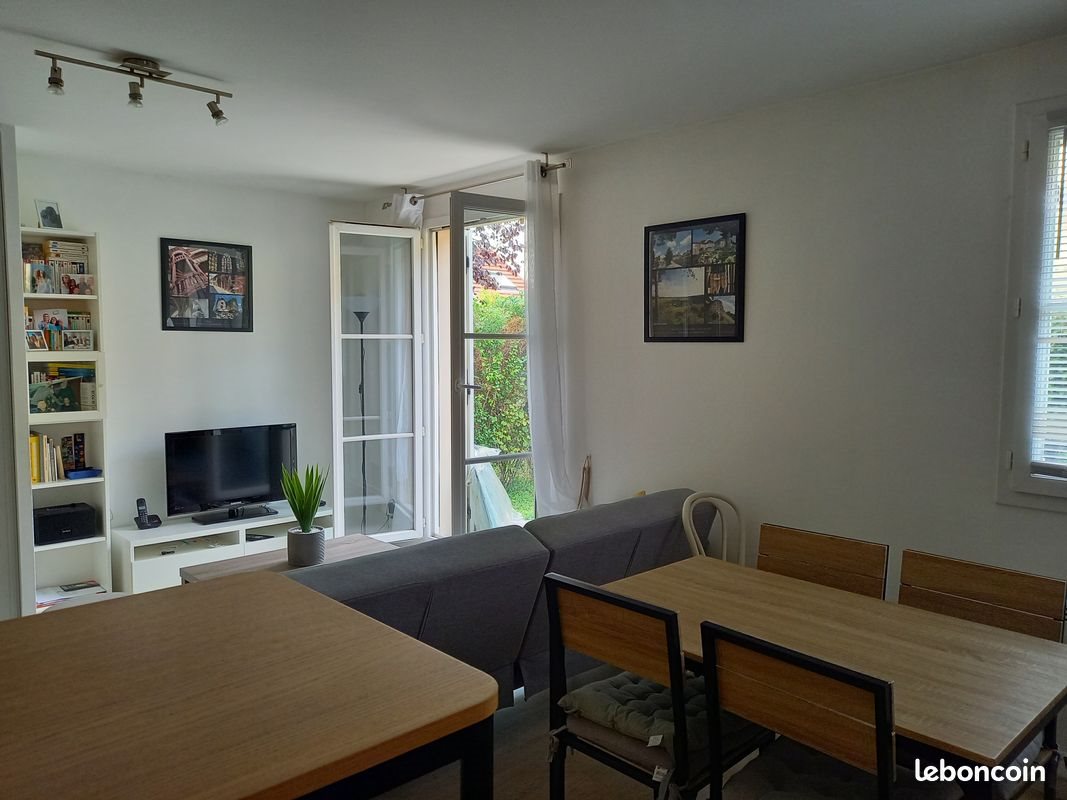 Appartement à louer, 42m², Guignes