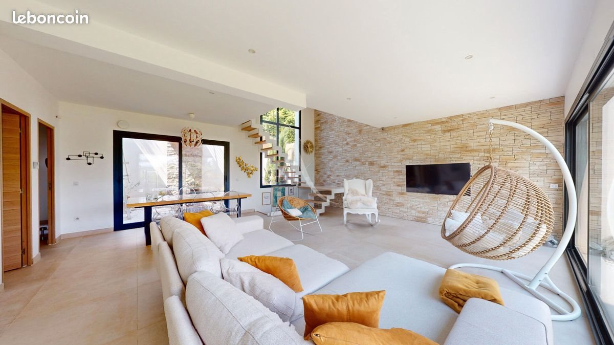 Maison à vendre, 205m², Le Mesnil-le-Roi