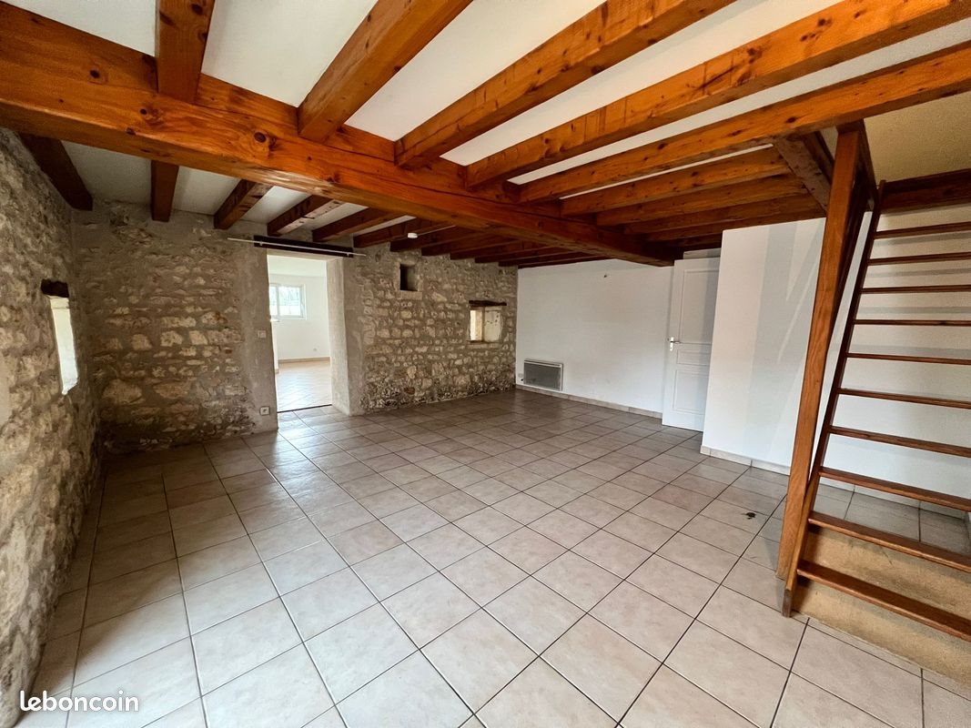 Maison à louer, 91m², Guitinières