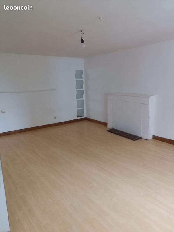 Maison à louer, 90m², Airvault