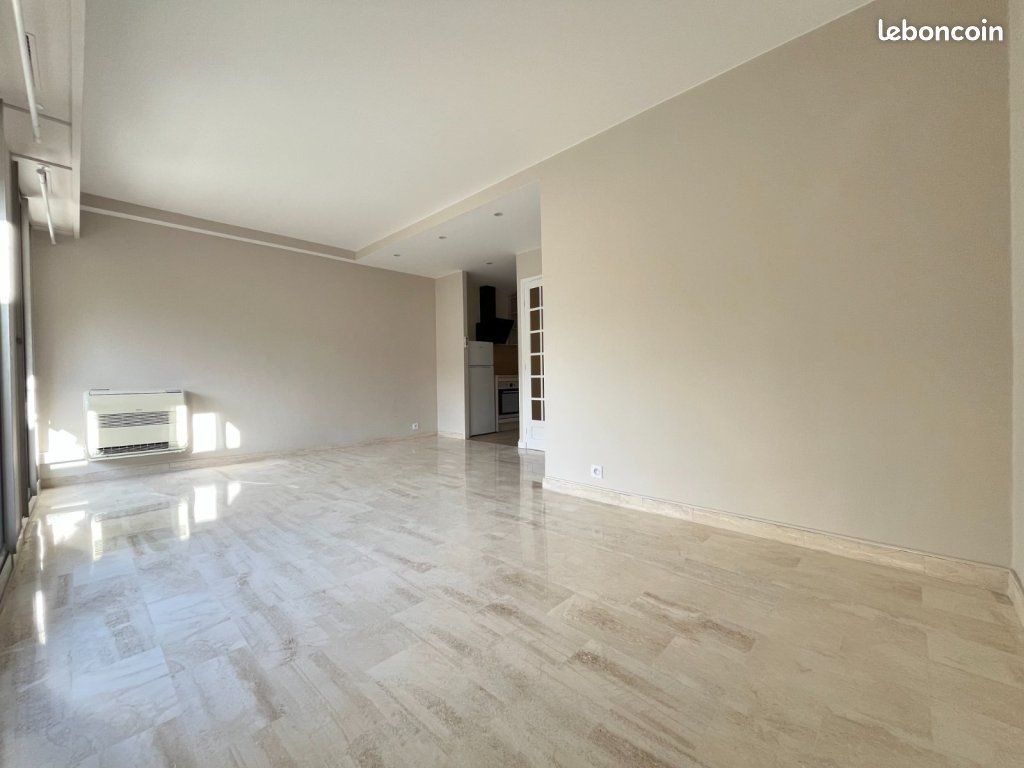 Appartement à louer, 47m², Nice