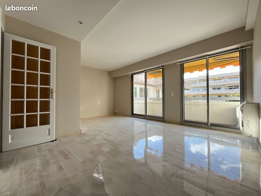 Appartement à louer, 47m², Nice