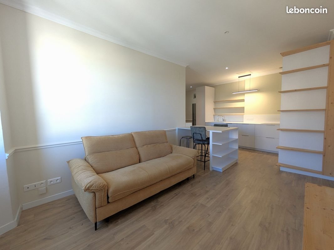 Appartement à louer, 47m², Bastia