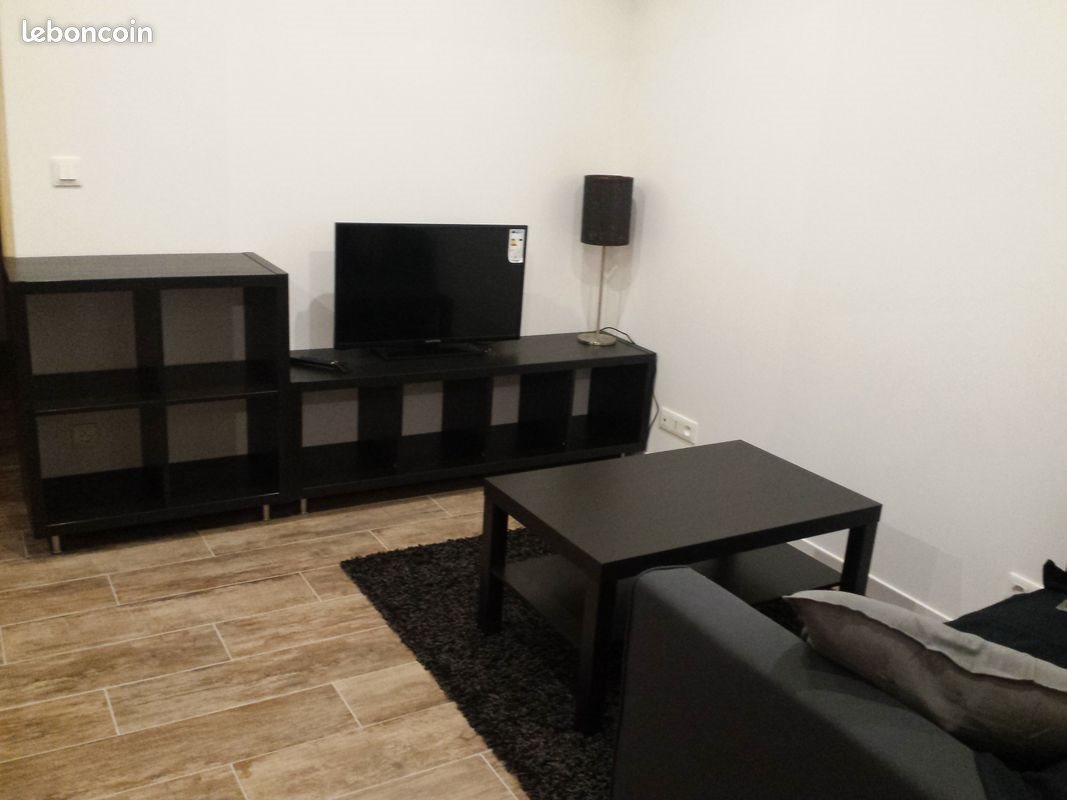 Appartement à louer, 22m², Etiolles