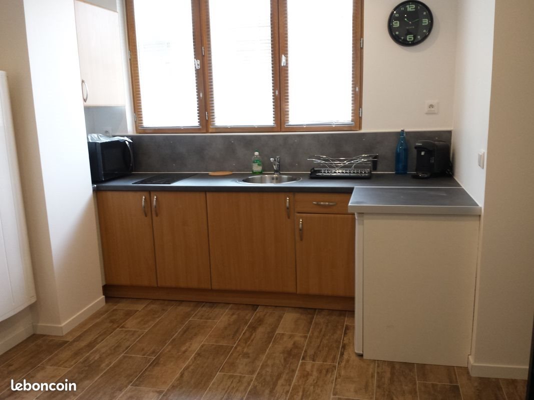 Appartement à louer, 22m², Etiolles