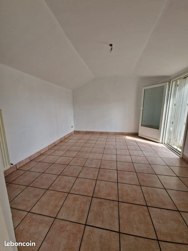 Maison à louer, 26m², Châlette-sur-Loing