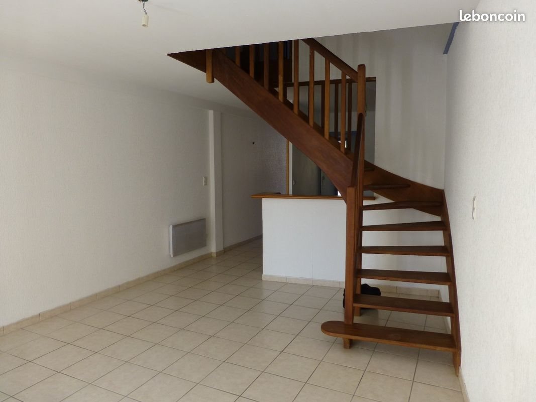 Maison à louer, 78m², Renneville