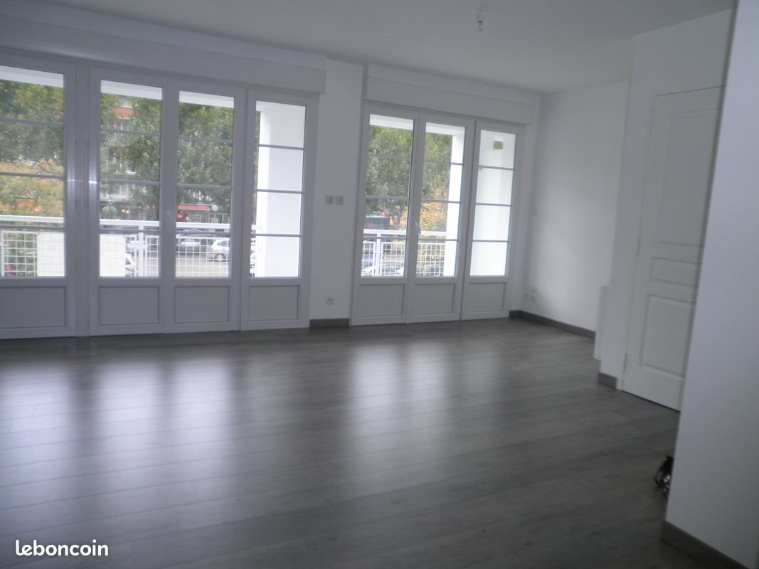 Appartement à louer, 45m², Lisieux