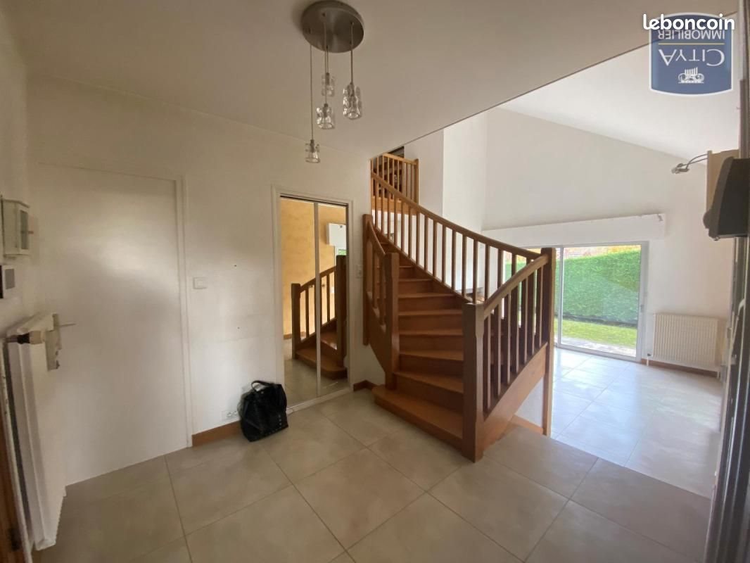 Maison à louer, 101m², Fontaine-lès-Dijon