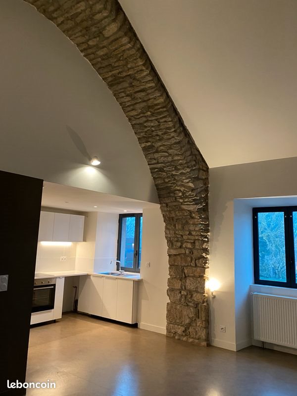 Appartement à louer, 70m², La Cavalerie