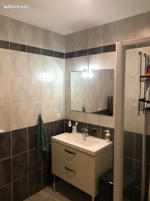 Appartement à louer, 46m², Néoules