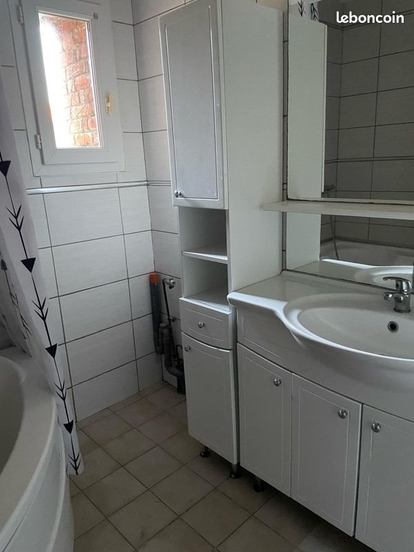 Maison à louer, 80m², Diéval