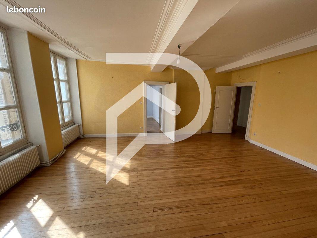 Appartement à vendre, 302m², Langres