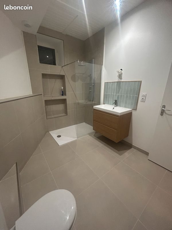 Appartement à louer, 54m², Bourg-des-Comptes