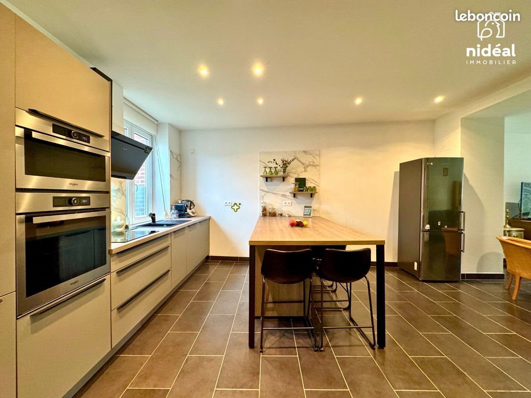 Maison à vendre, 120m², Louvroil