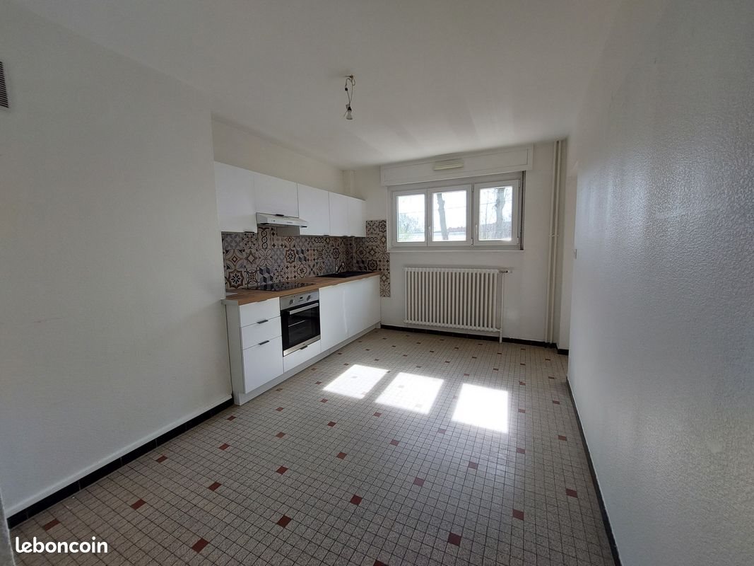 Maison à louer, 80m², Ars-sur-Moselle
