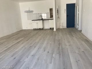 Appartement à louer, 68m², Badens