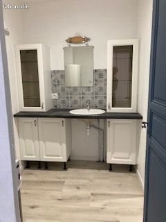 Appartement à louer, 68m², Badens