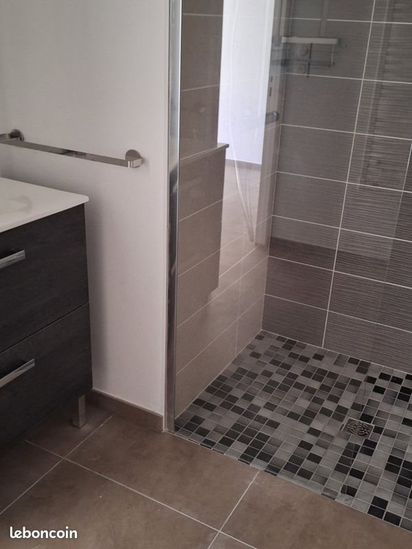 Appartement à louer, 51m², Saint-Just-Saint-Rambert