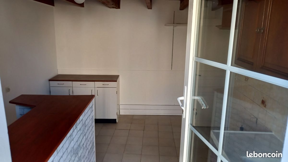 Maison à louer, 66m², Saujon