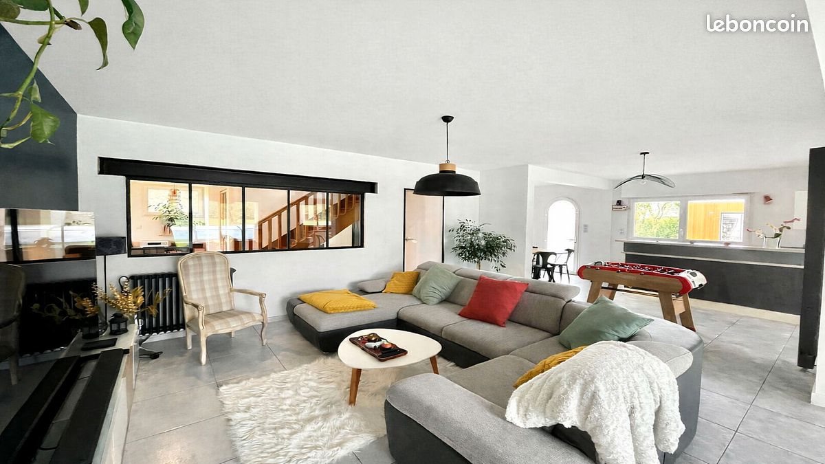 Maison à vendre, 197m², Liffré