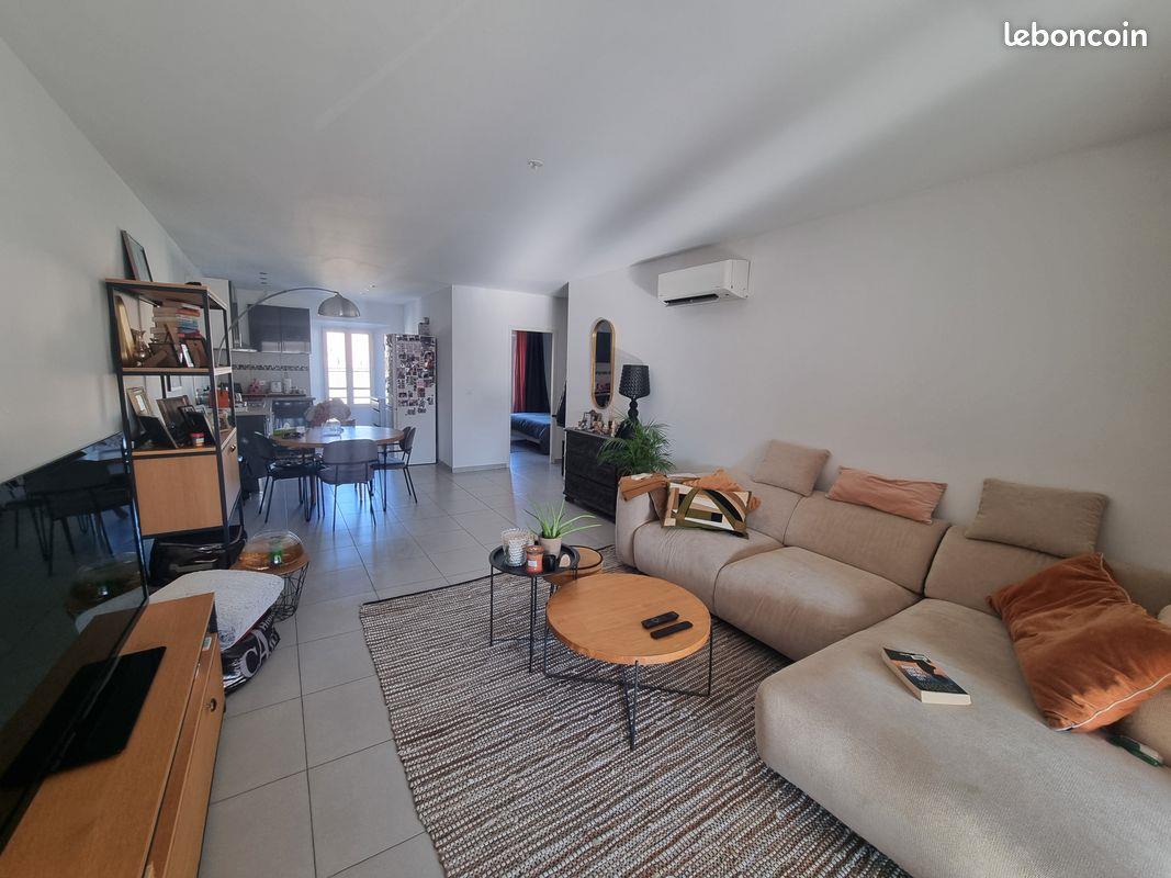 Appartement à louer, 66m², Ghisonaccia