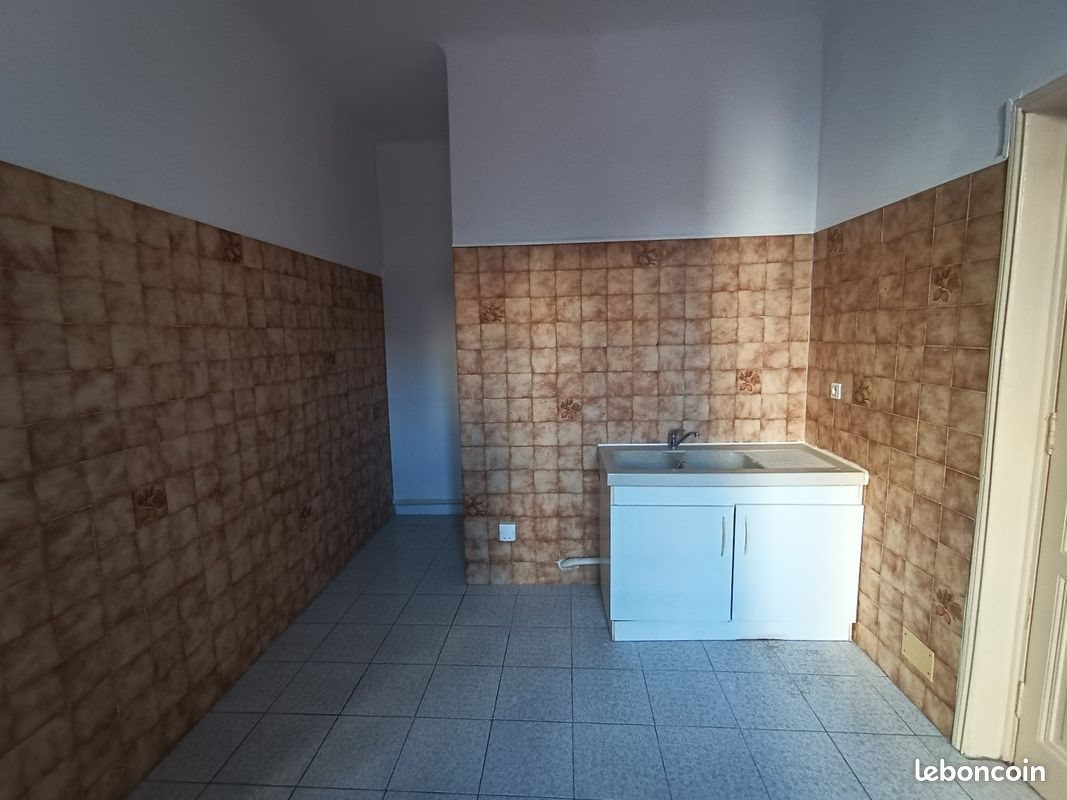 Appartement à louer, 55m², Nîmes