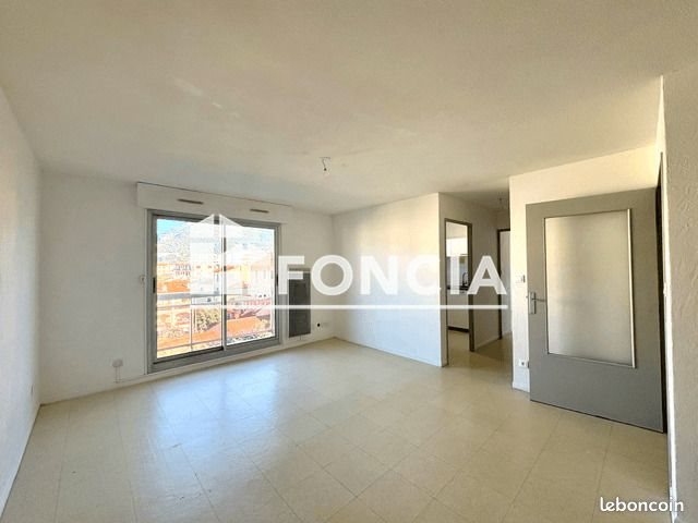 Appartement à louer, 45m², Toulon