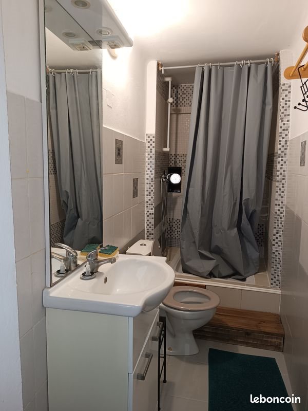 Appartement à louer, 20m², Châteauneuf-du-Rhône