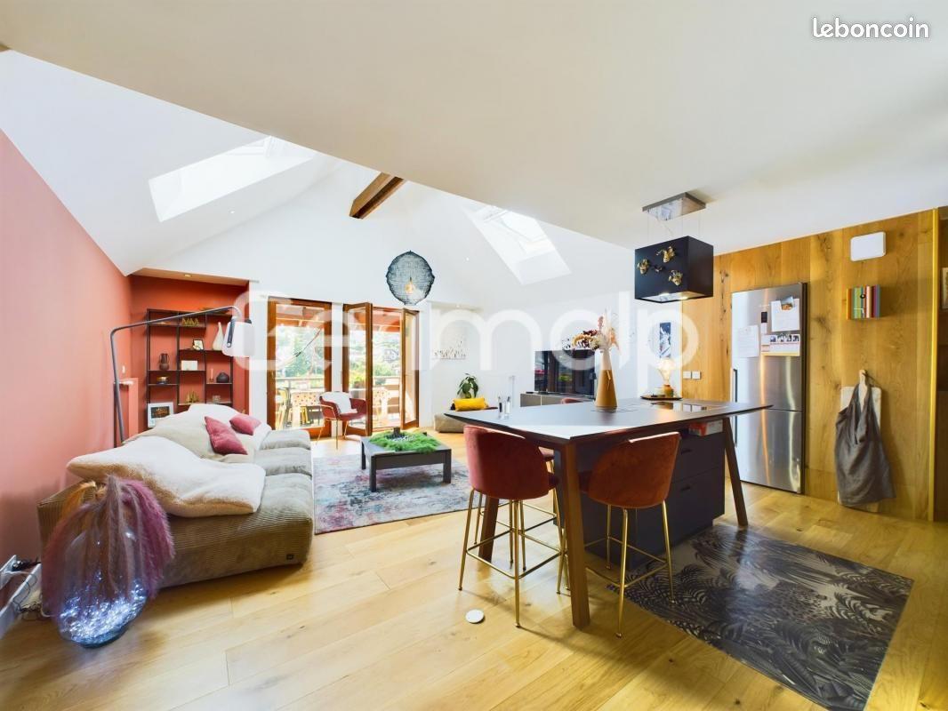 Appartement à vendre, 100m², Sévrier