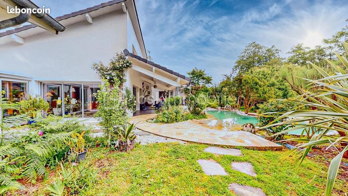 Maison à vendre, 450m², Saint-Martin-de-Seignanx