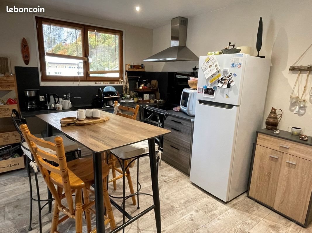 Appartement à louer, 46m², Thônes