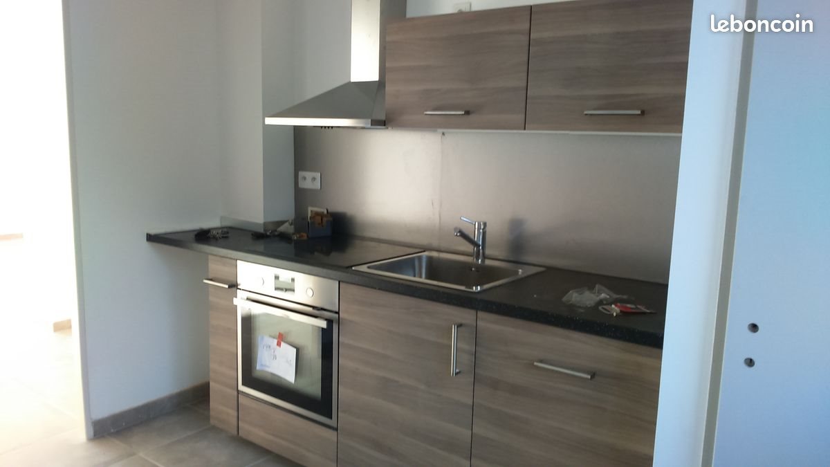 Appartement à louer, 69m², Anneyron