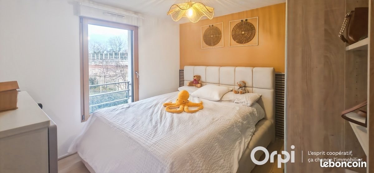 Appartement à louer, 61m², Cergy