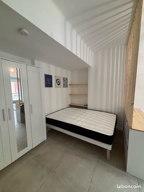 Appartement à louer, 30m², Nîmes