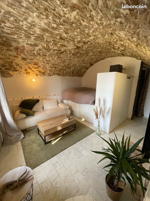 Appartement à louer, 36m², Evenos