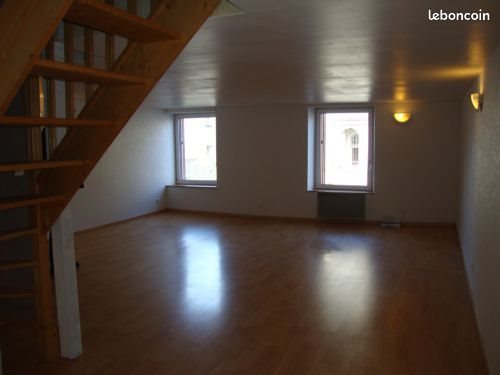 Appartement à louer, 90m², Château-Salins