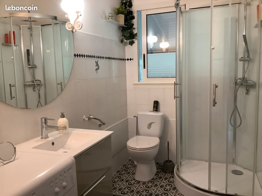 Appartement à louer, 35m², Salles