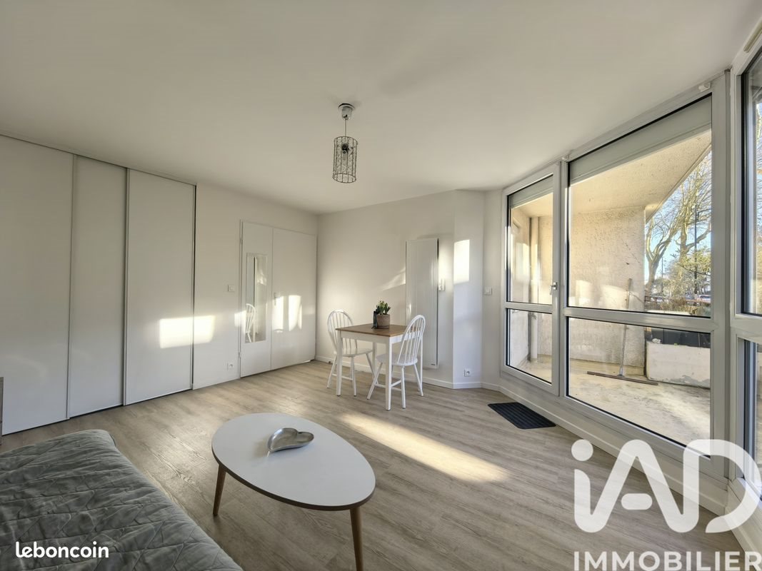 Appartement à louer, 35m², Montigny-le-Bretonneux