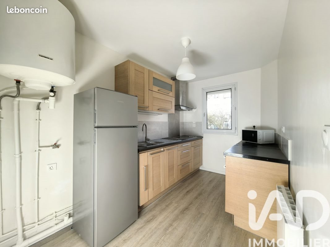 Appartement à louer, 35m², Montigny-le-Bretonneux