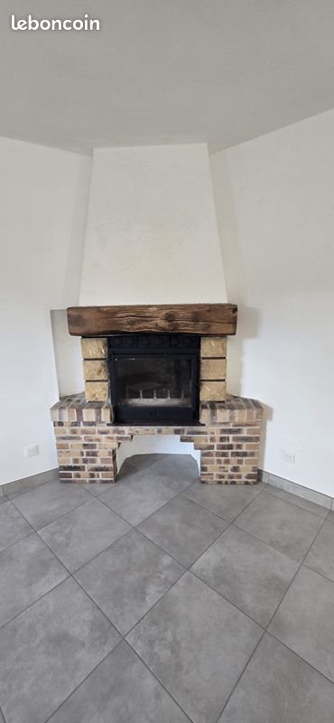 Maison à louer, 85m², Saint-Forgeux