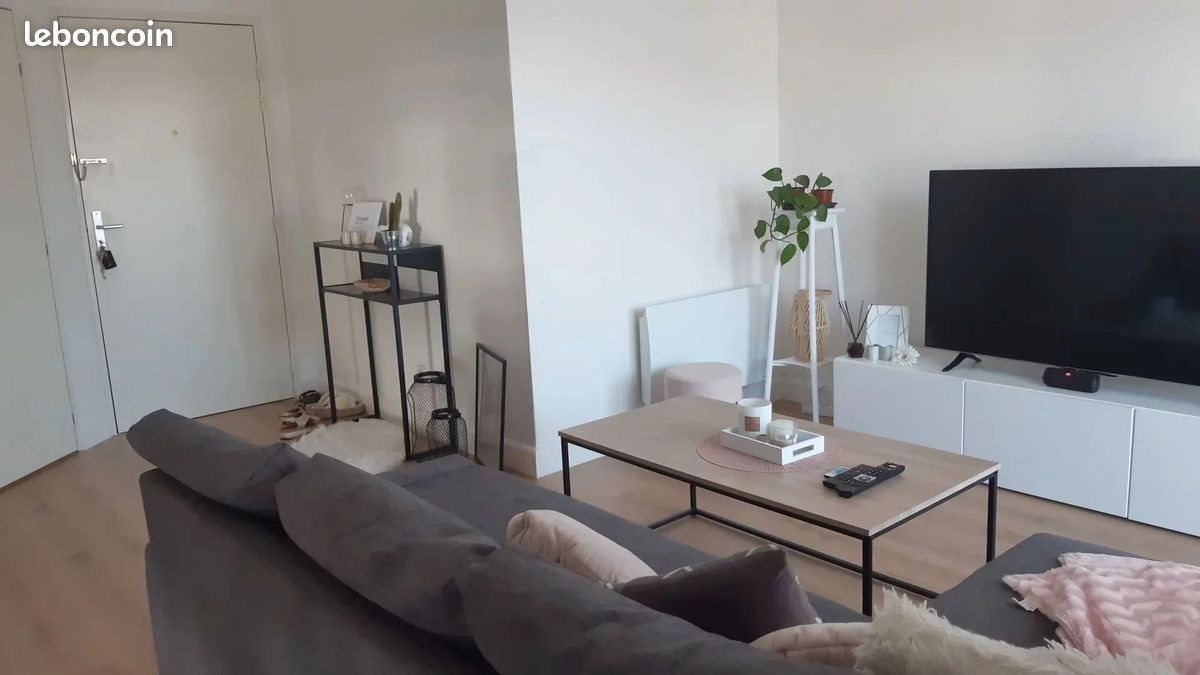 Appartement à louer, 48m², Gond-Pontouvre