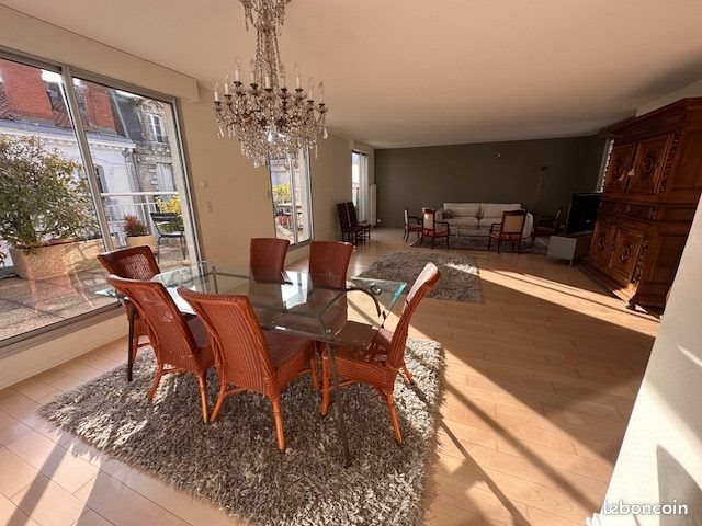 Appartement à louer, 141m², Clermont-Ferrand