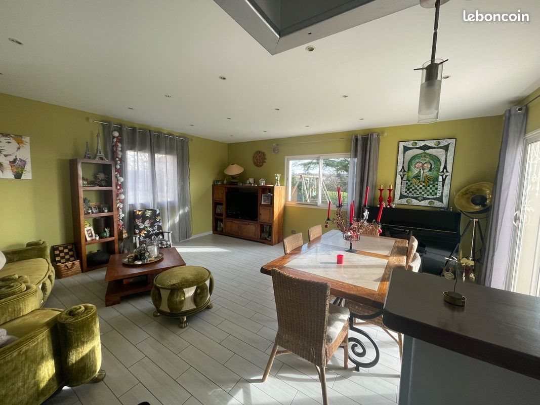 Maison à vendre, 106m², Mâcon