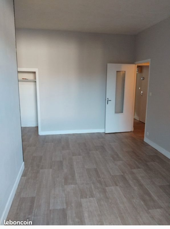 Appartement à louer, 60m², Saint-Yrieix-la-Perche