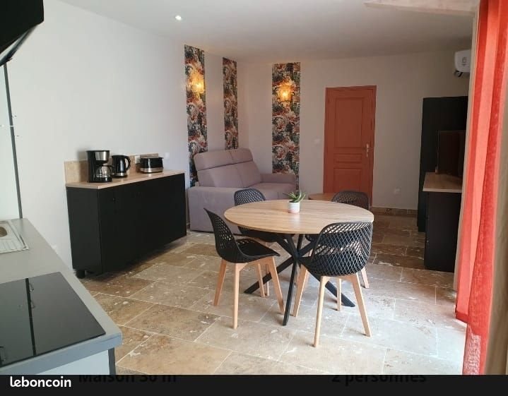 Maison à louer, 35m², Entraigues-sur-la-Sorgue