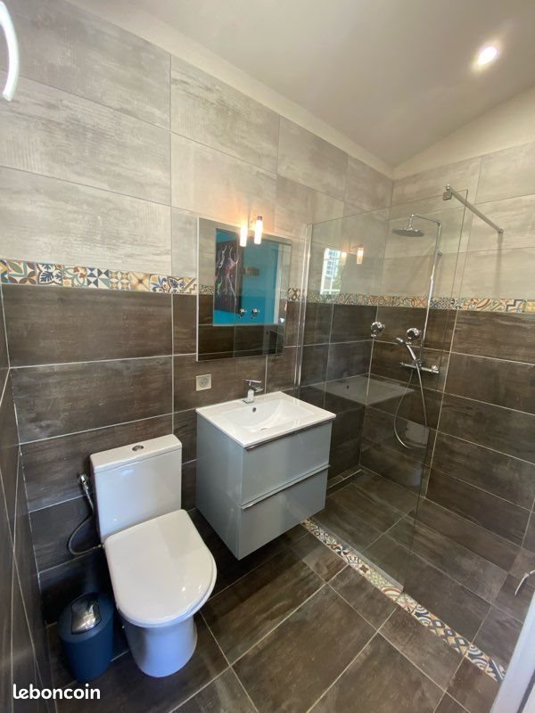 Appartement à louer, 1m², Aigues-Mortes