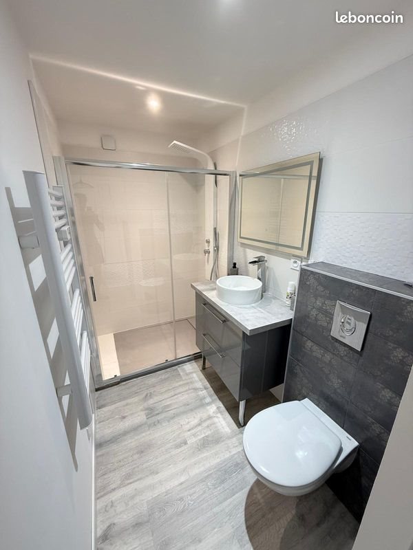 Appartement à louer, 24m², Nîmes