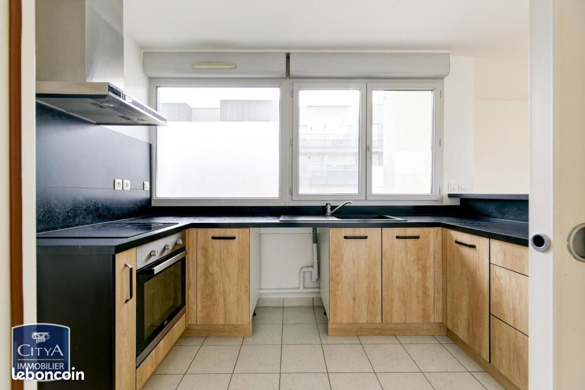 Appartement à louer, 117m², Reims